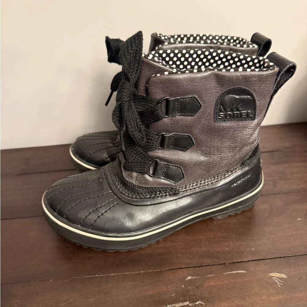 Sorel Out ’N About Waterproof Duck Boots – Women’s Size 6